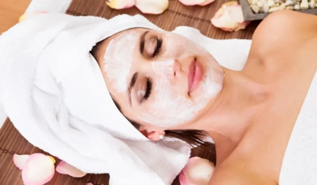 8 Natural DIY Beauty